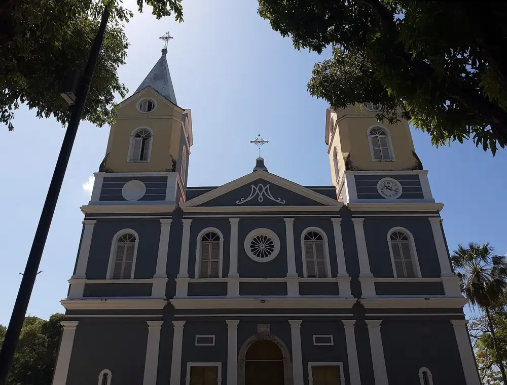 Fachada da Catedral em Teresina, Piauí